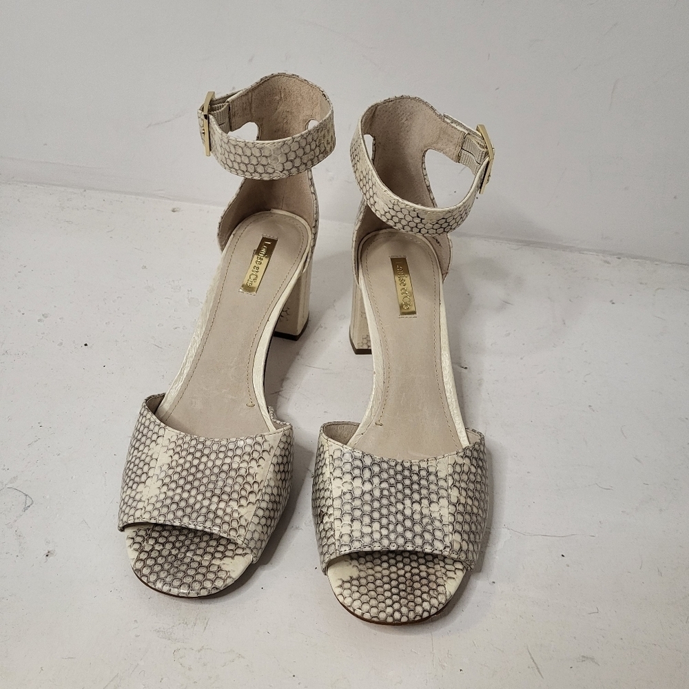 Louise et Cie Karisa Ankle Cuff Animal Print Heel Sandal Size 10M
